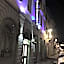 Hotel Magenta