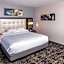 DoubleTree by Hilton Hotel Utica