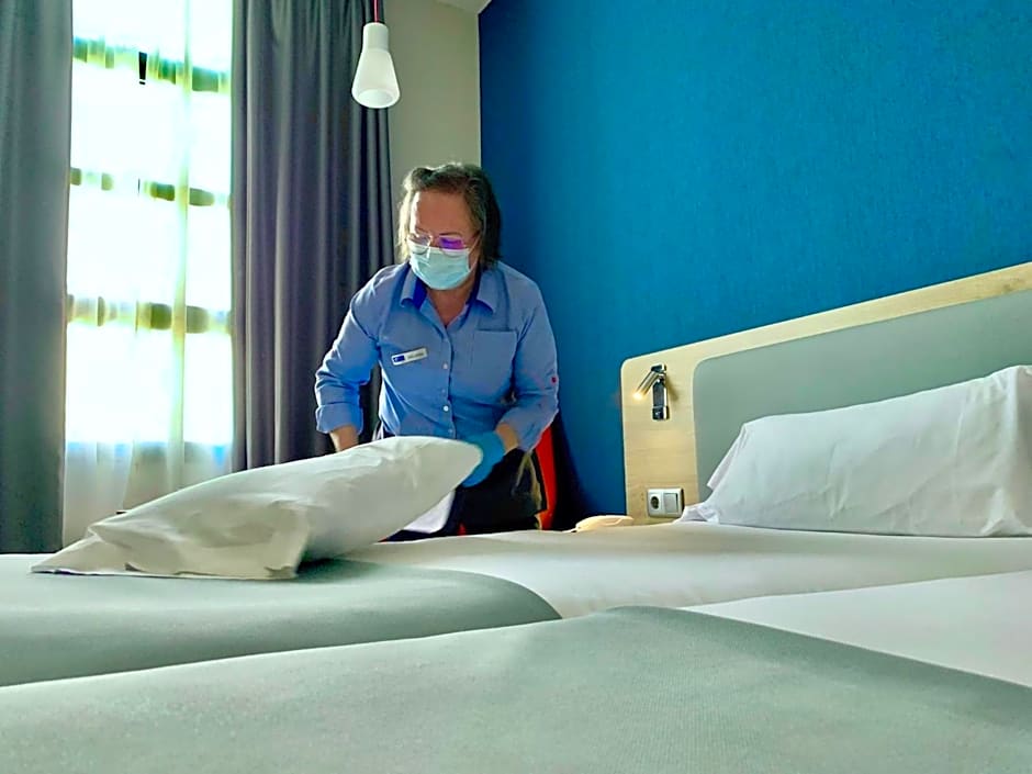 Holiday Inn Express Ciudad de las Ciencias By IHG