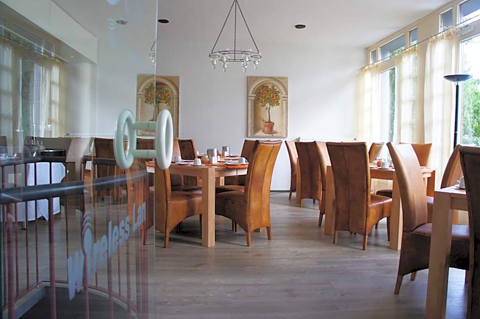Hotel am Schloss Broich