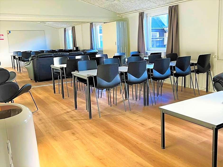 Hirtshals Idrætscenter - Vandrehjem - Hostel