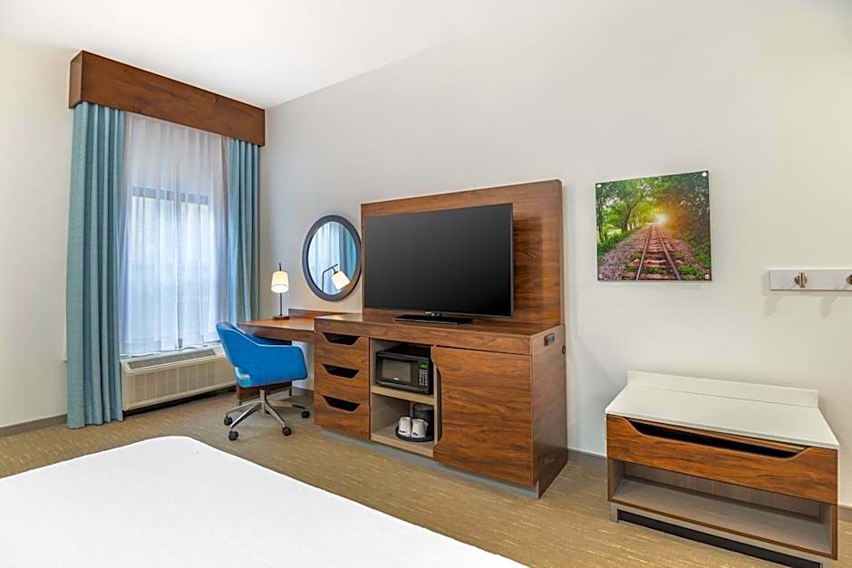 Hampton Inn By Hilton Petersburg-Ft. Lee