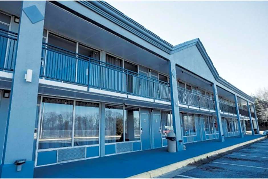 Reidsville Inn & Suites By OYO Hwy 29