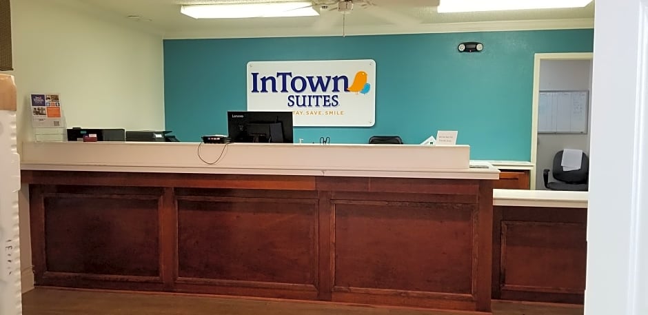 InTown Suites Fort Myers
