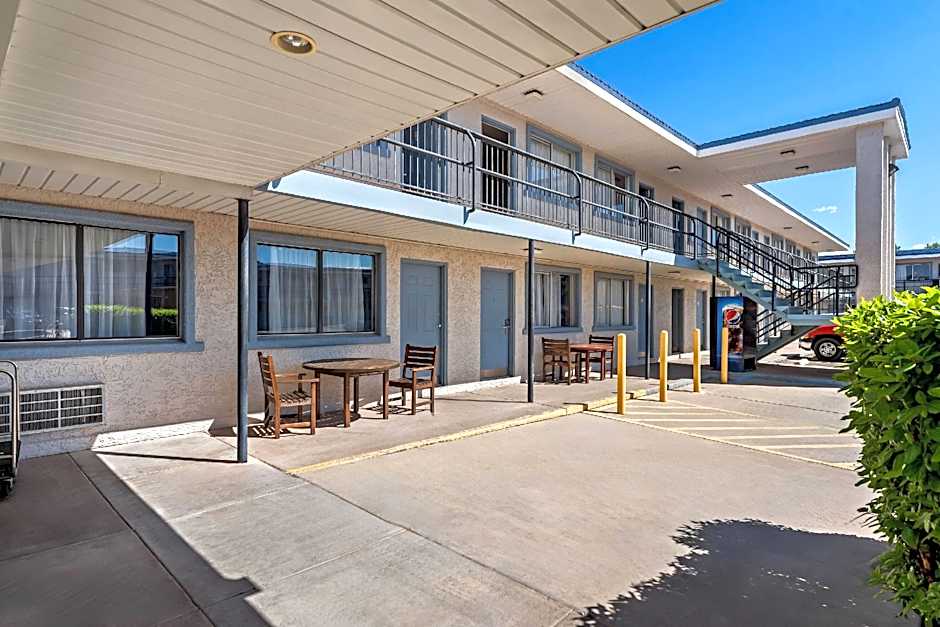 Travelodge by Wyndham Page