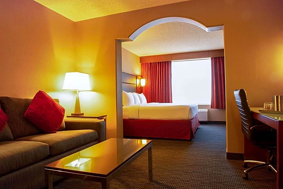 Radisson Hotel & Suites Fort Mcmurray
