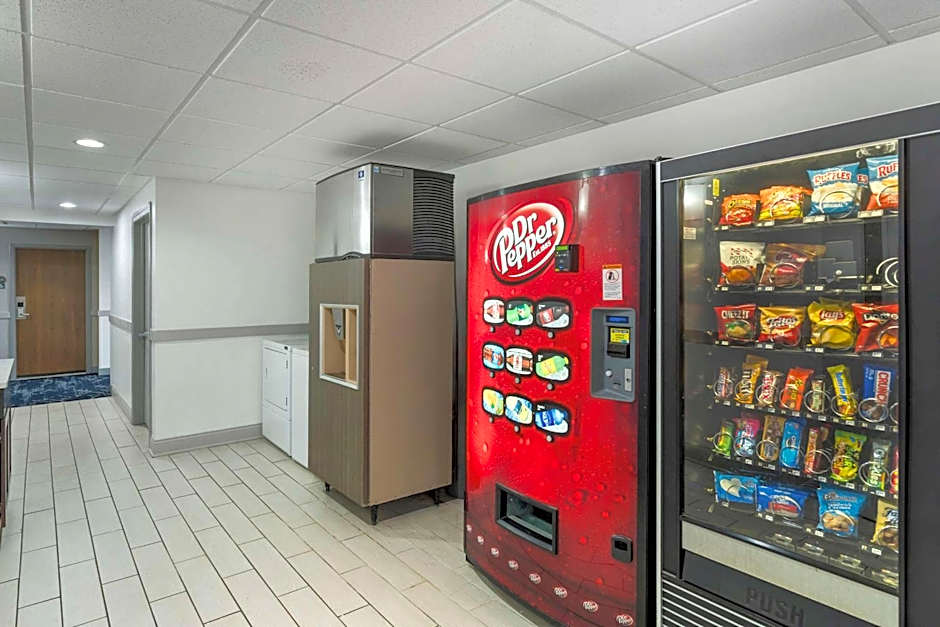 Comfort Inn & Suites Mundelein-Vernon Hills