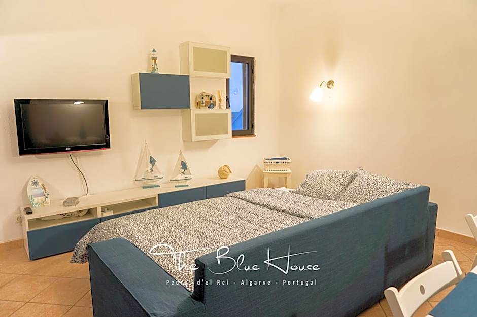 The Blue House, Pedras D'el Rei, Tavira