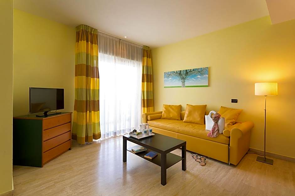 Astoria Suite Hotel