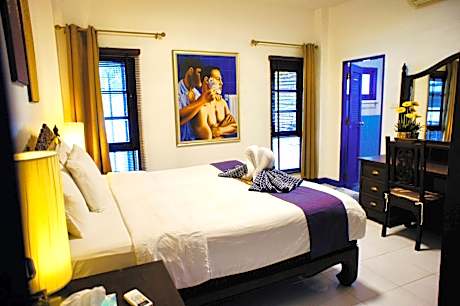 Phuket Gay Homestay
