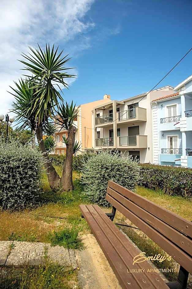 EMILY'S LUXURY APARTMENTS/ GARDEN