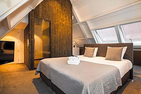 Standard room with shower in coach house 2p.