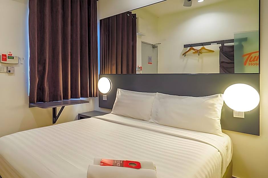 Tune Hotel KLIA Aeropolis (Airport Hotel)