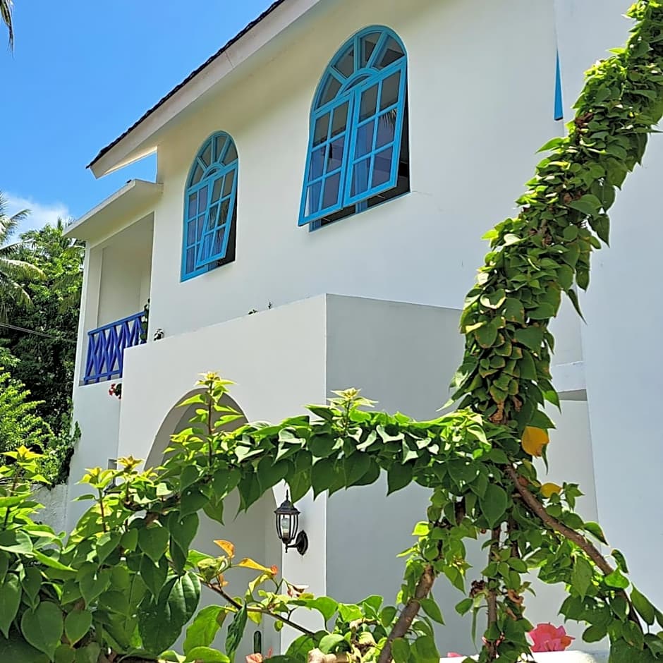 Anjo Maumere Hotel & Restaurant