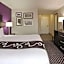Bloom Hotel