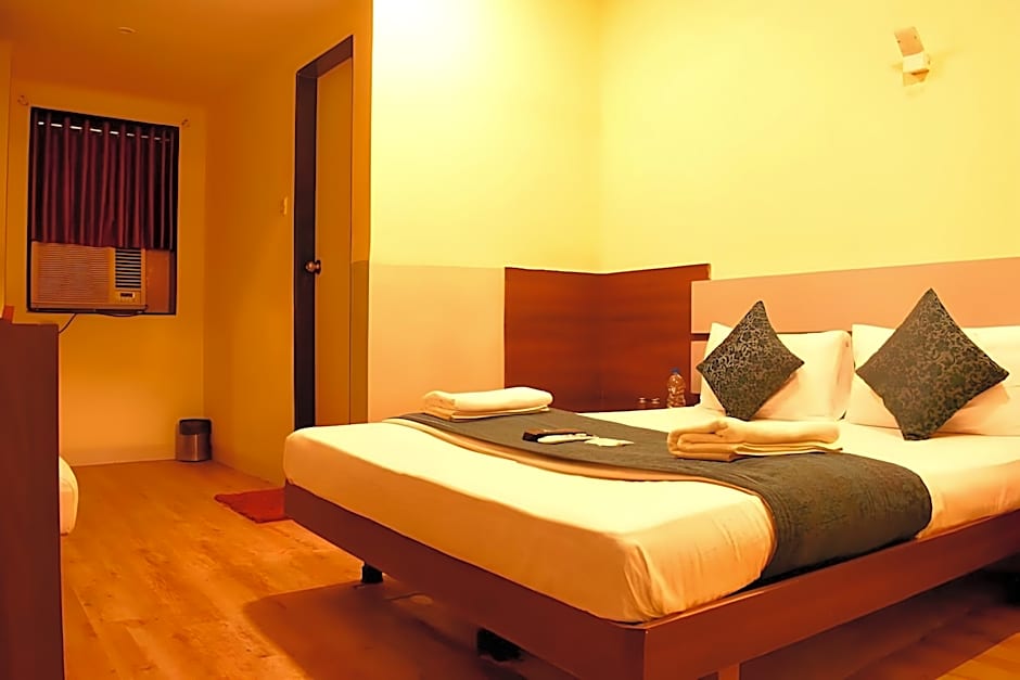 Sai Sharan Stay Inn - Near MIDC Turbhe, Navi Mumbai