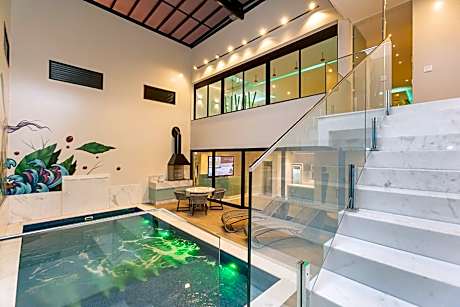 Poeme Motel by Drops