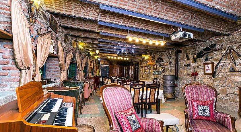 Stonehouse By Ipek Hotel