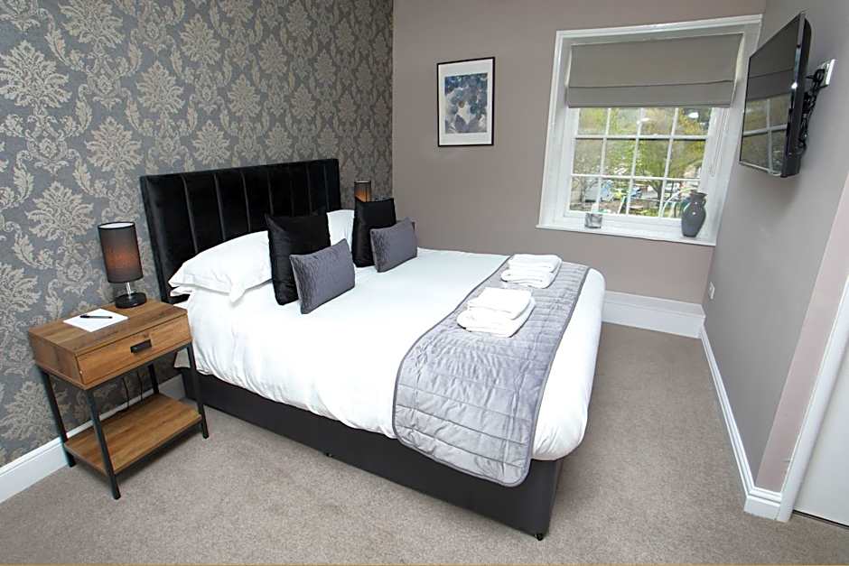 OYO Glyn Valley Hotel