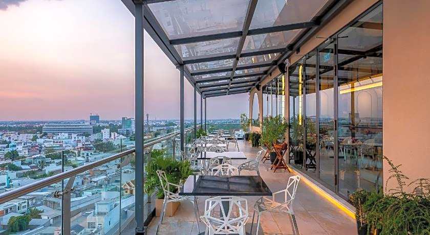The Iris Signature Hotel and Spa