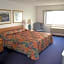 Sky Lodge Inn & Suites - Delavan