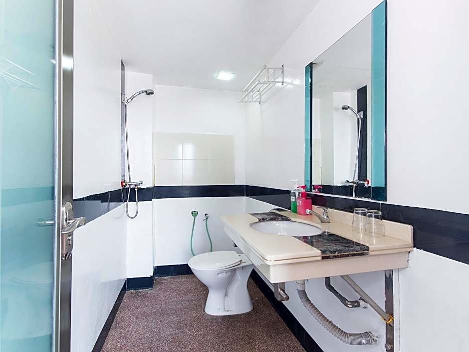 OYO 419 City Boutique Hotel (Sanitized Stay)