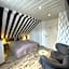 LA Boutique House