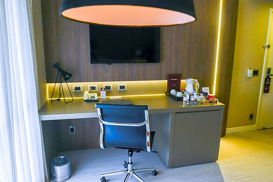 Clarion Faria Lima