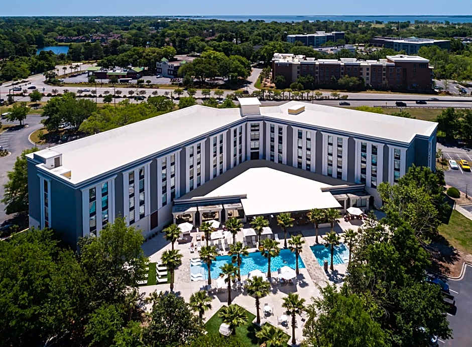 Hotel Indigo Mount Pleasant By IHG