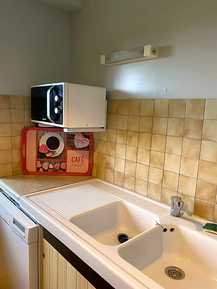 MANOIR de la RIVIERE