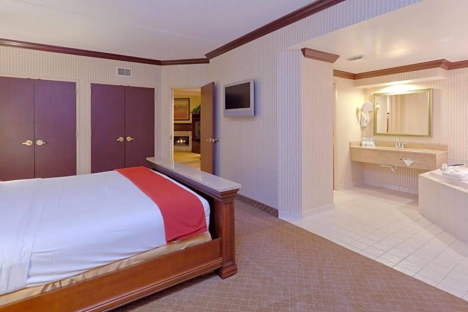 Holiday Inn Express Mentor Banquet Center By IHG