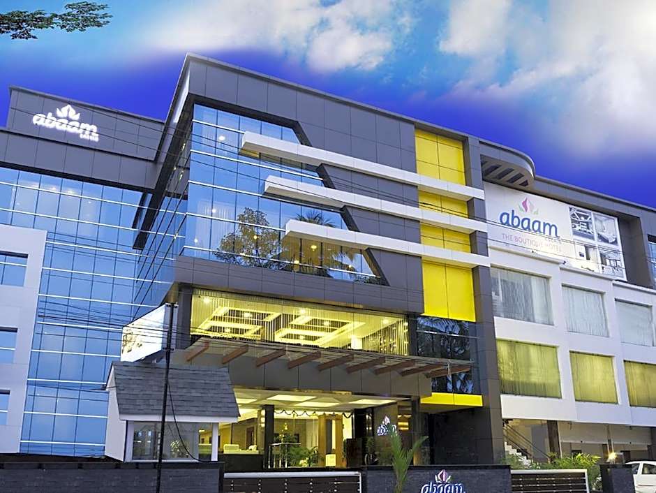 Photo 1 of 17 of Abaam Hotel