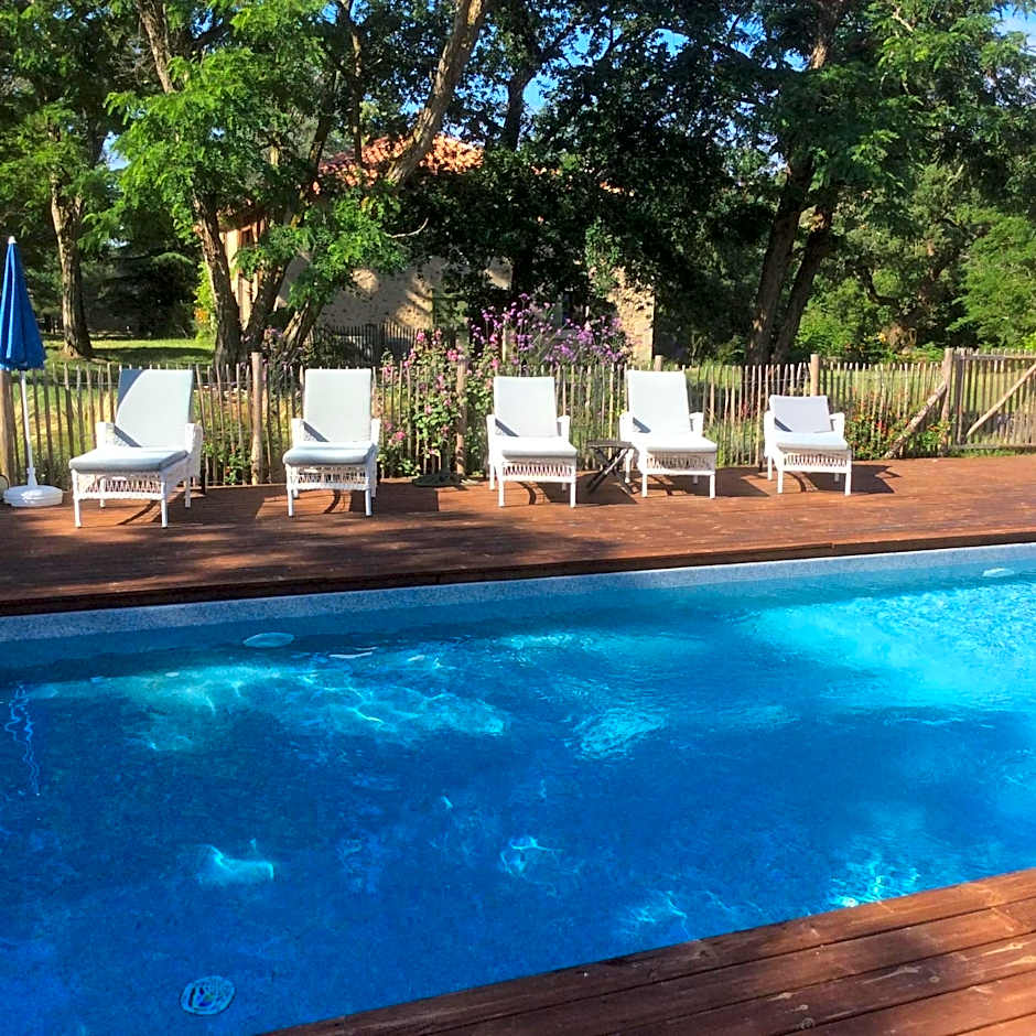 Lou Castet de Lussolle - Chambres d'hôtes