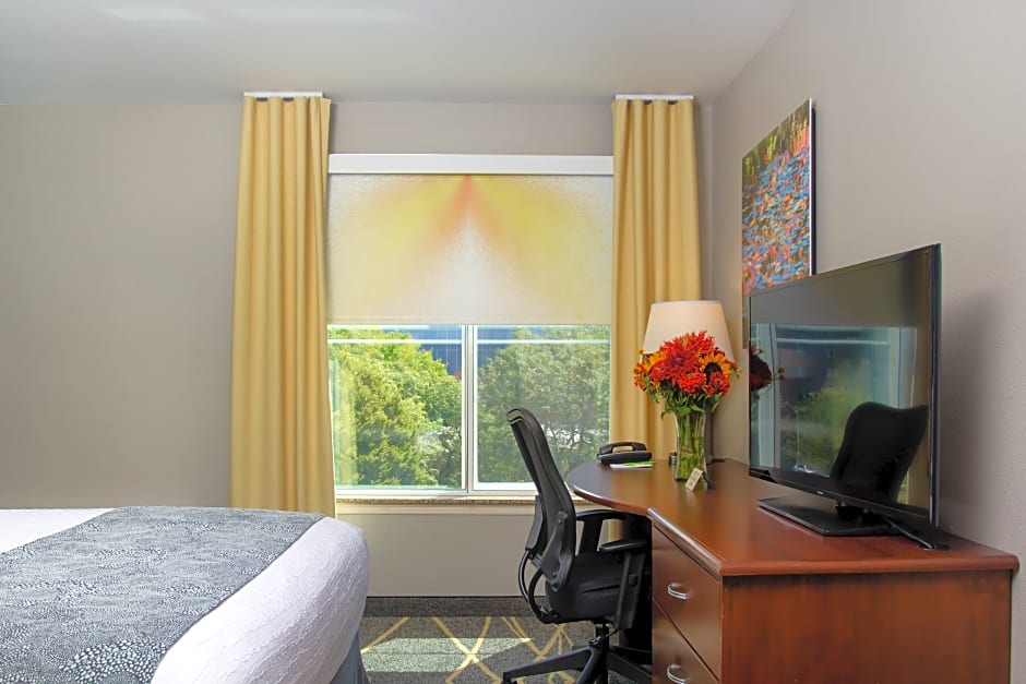 The Belltown Inn
