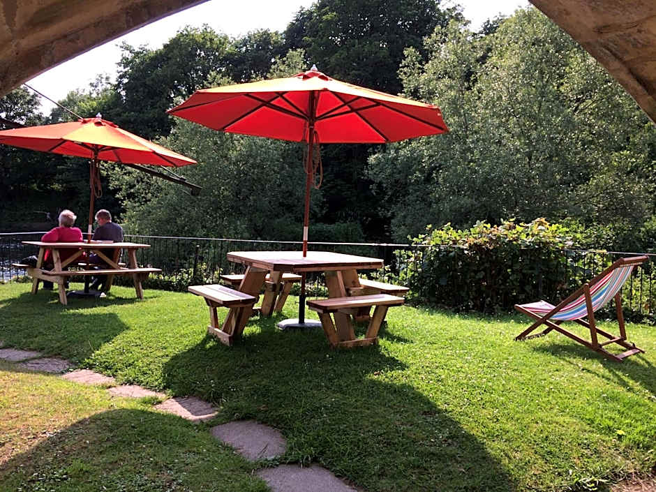 Old Mill Hotel & Lodge