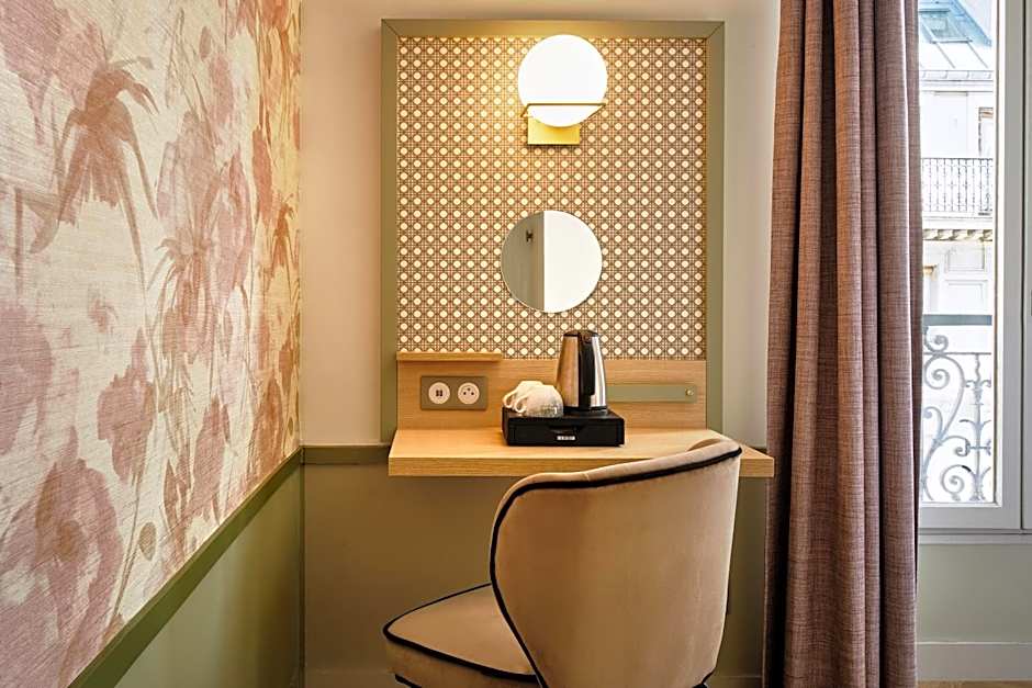 Hotel Cervantes by Happyculture