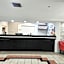 Red Roof Inn & Suites Hinesville