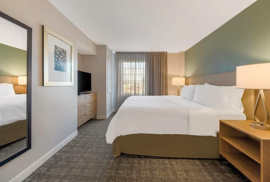 Staybridge Suites Chesapeake-Virginia Beach By IHG