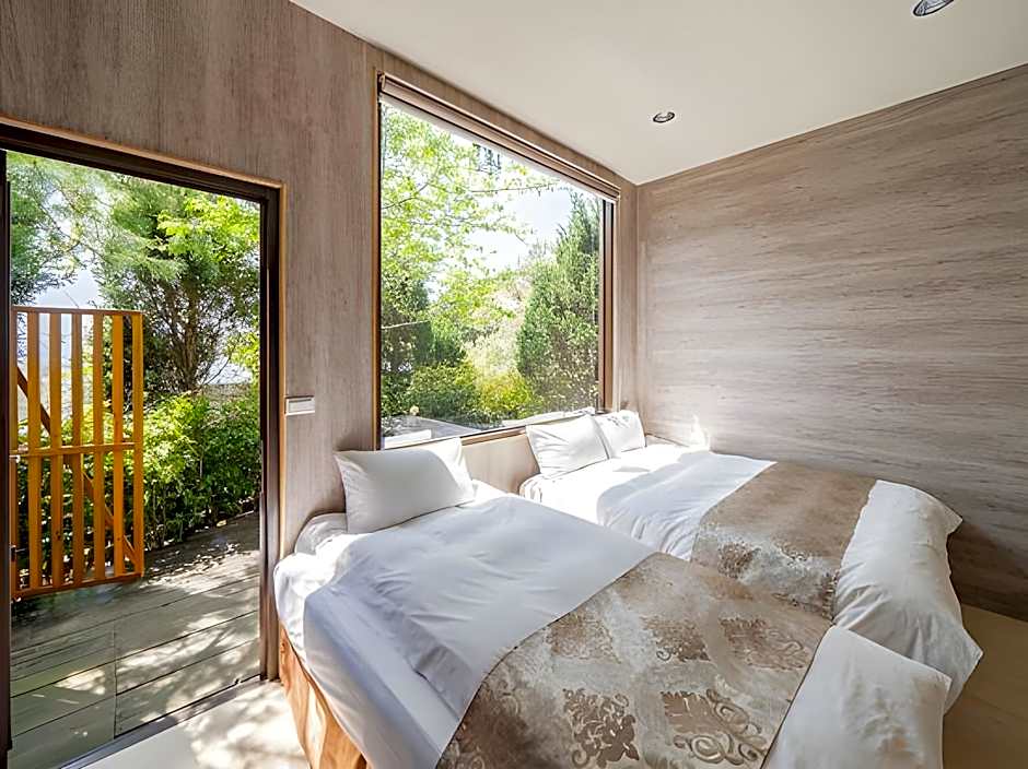 Flower and Star Garden Bed and Breakfast