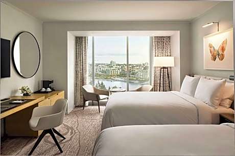 Room, 2 Queen Beds (View)