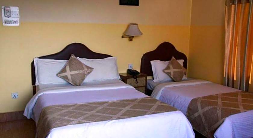 Fairmount Hotel