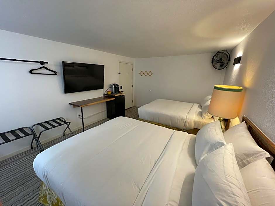 The Aztec Motel & Creative Space