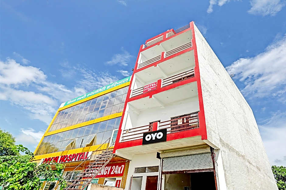 Hotel O Expressway Inn