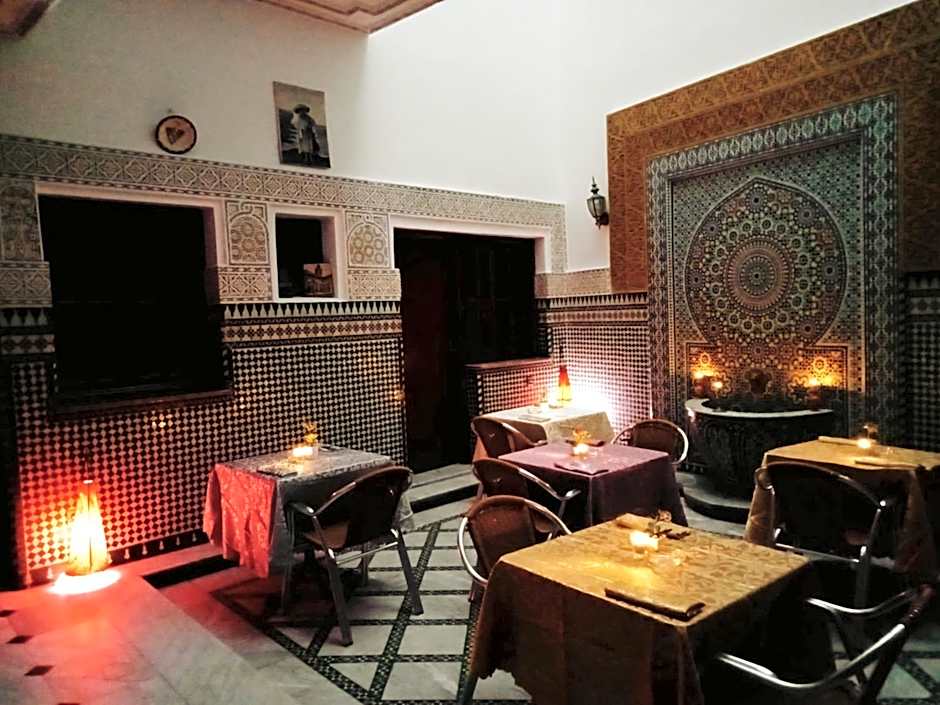 Hôtel Sid El Aidi Médina