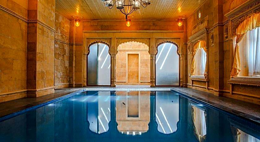 Hotel Lal Garh Fort And Palace