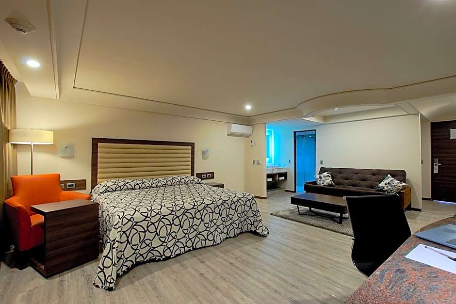 Econo Express Hotel