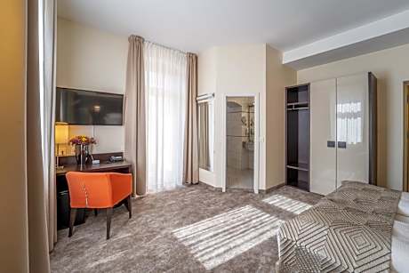 Premium Double Room with Balcony