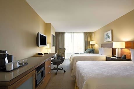 Premium Room with Two Double Beds