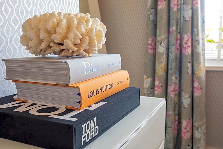 Georgian House Hotel