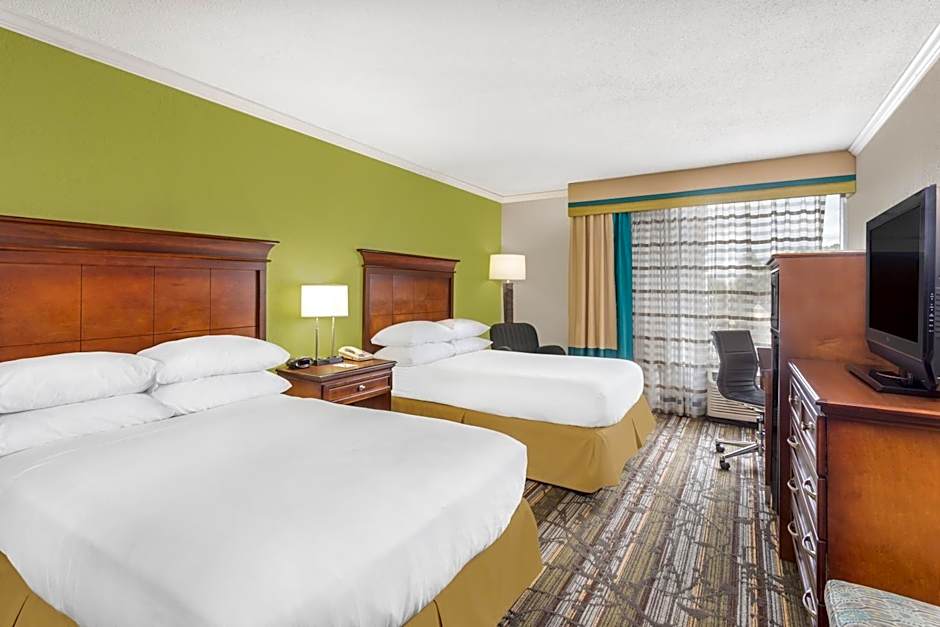 Wyndham Garden Summerville